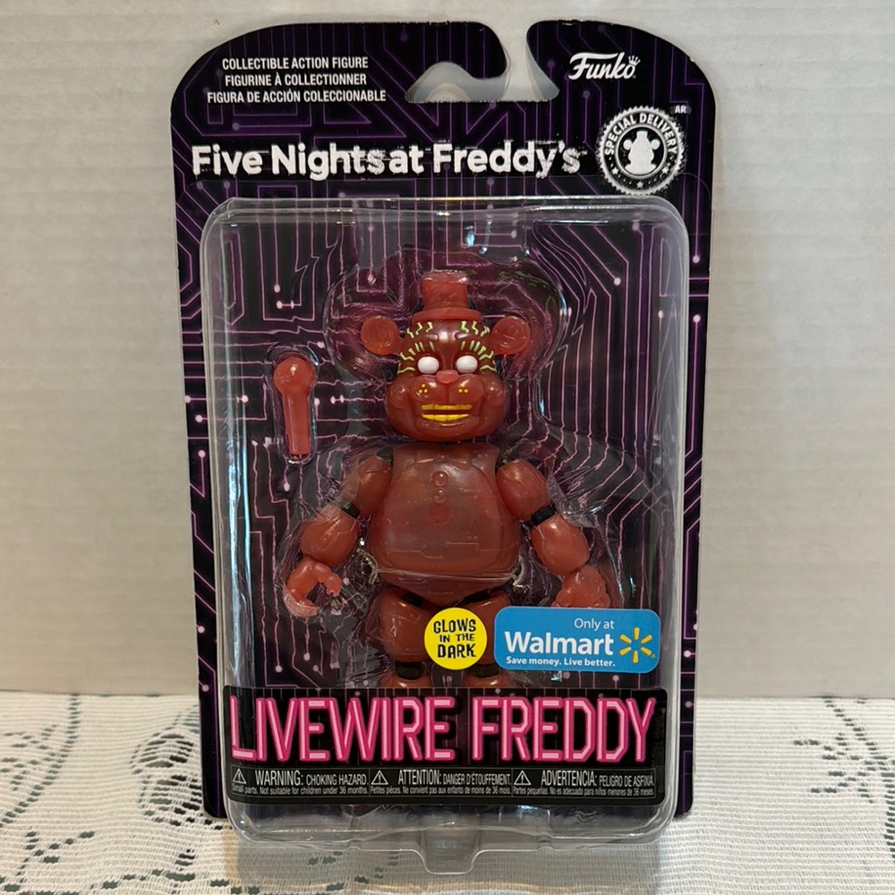 Five Nights at Freddy’s Livewire Freddy Walmart Exclusive Figure Glow in Dark